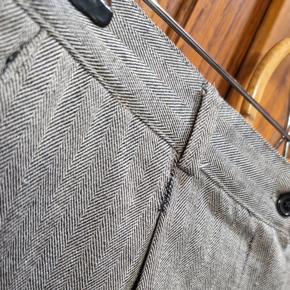 Savion 14P vintage‎ herringbone taupe pleated tapered leg slacks - Picture 7 of 7